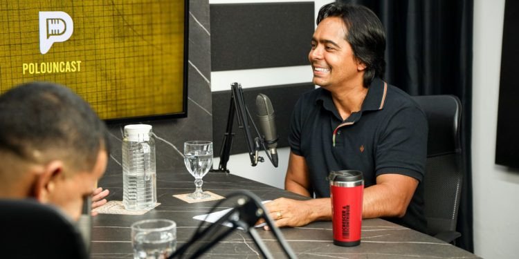 Candeias: prefeito anuncia novas obras e atrações da Semana Evangélica