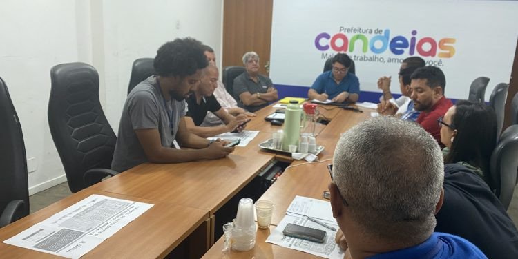 Prefeito institui projeto “Nova Feira” e cria grupo de trabalho para debater ações para reforma da Central de Abastecimento
