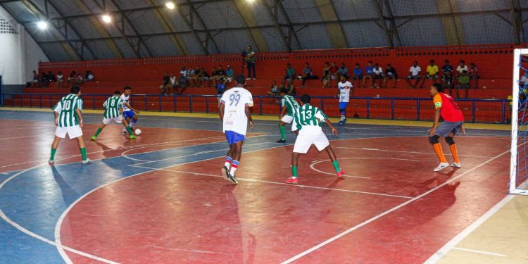 Candeias: Semifinais do campeonato municipal de futsal serão disputadas hoje
