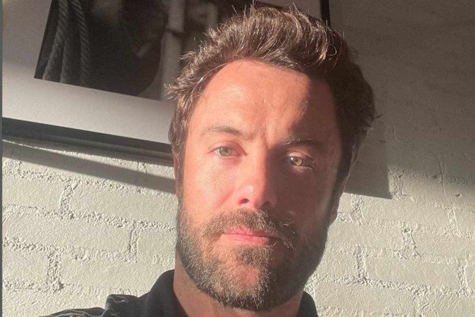 Kayky Brito respira sem ajuda de aparelhos e está sem sedação