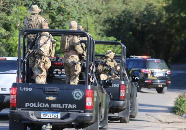 Governador volta a descartar intervenção na Bahia e diz que imprensa insiste no tema