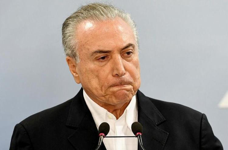 OAB protocola pedido de impeachment de Michel Temer