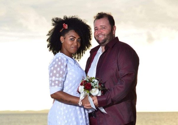 Suspeito de matar companheira a facadas e ferir enteado em Massaranduba é preso