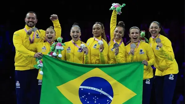 Mundial de Ginástica: Brasil supera marca e leva prata inédita para casa