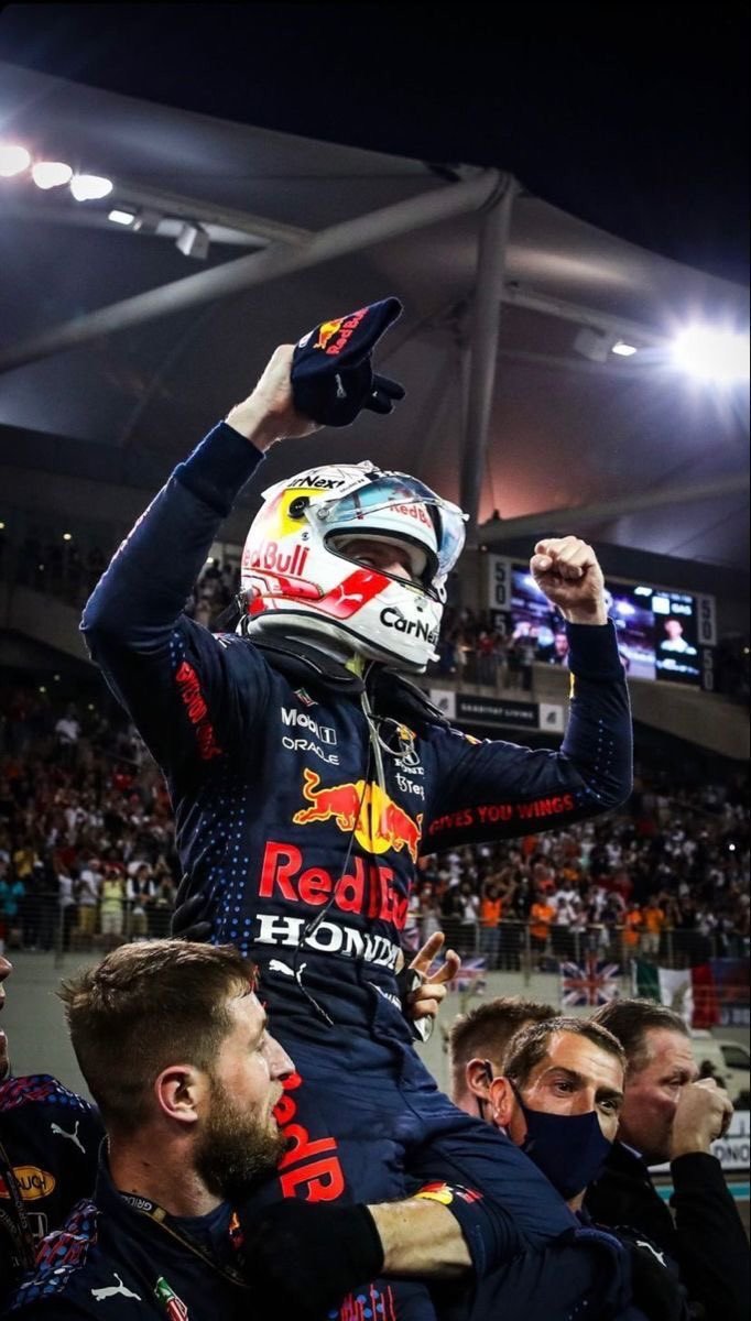 F1: MAX VERSTAPPEN É TRICAMPEÃO MUNDIAL