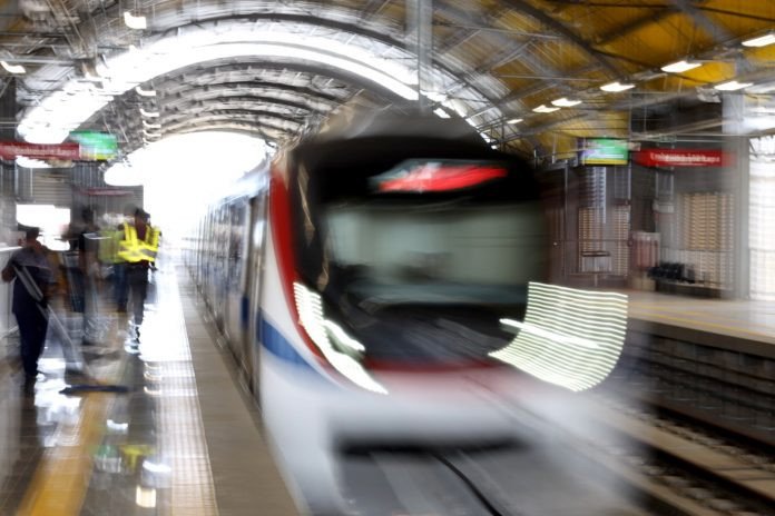 Governo do Estado realiza testes e vistoria final na estação Águas Claras do Metrô
