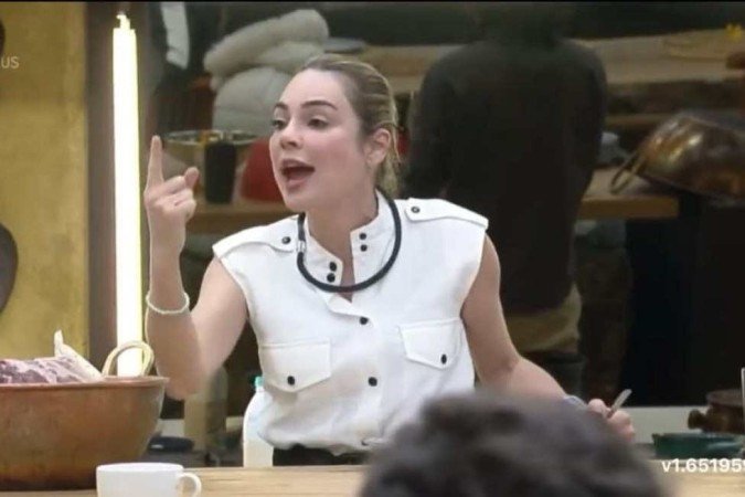 Rachel Sheherazade é expulsa por agressão e Roça é cancelada
