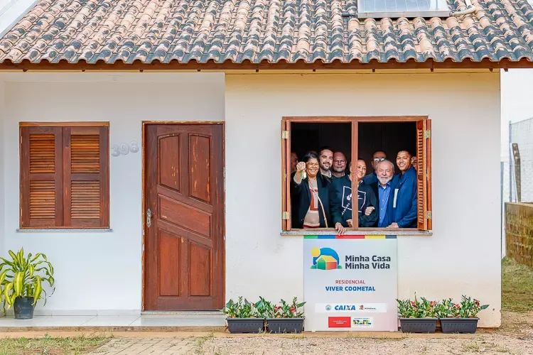 Minha Casa Minha Vida poderá atender famílias com renda de até R$ 12 mil