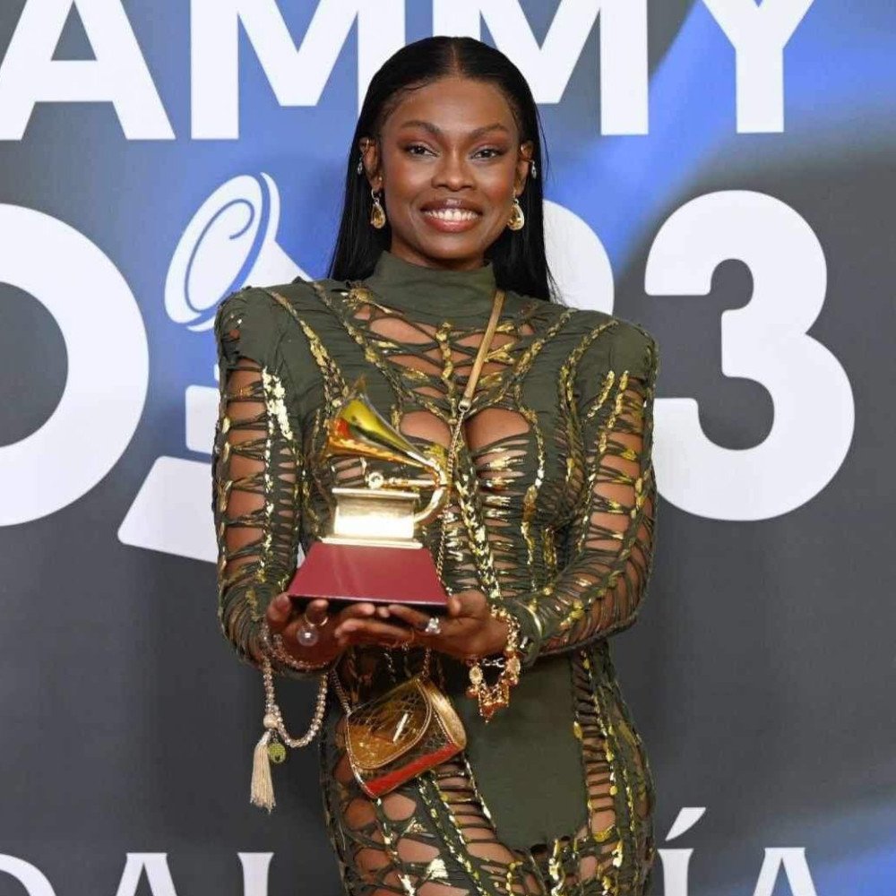 De Candeias para o mundo: Xênia França vence Grammy Latino com álbum “Em nome da Estrela”