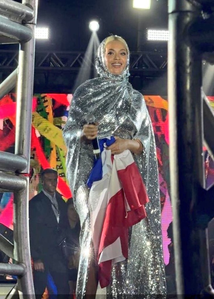 “É uma honra estar aqui de novo”, diz Beyoncé em evento em Salvador, na Bahia