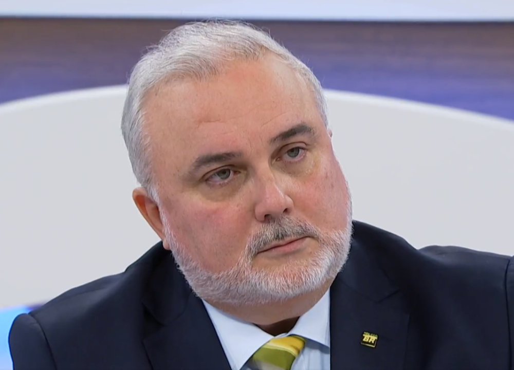 Já há procedimento administrativo instaurado para avaliar venda da Rlam, diz presidente da Petrobras (PETR4)