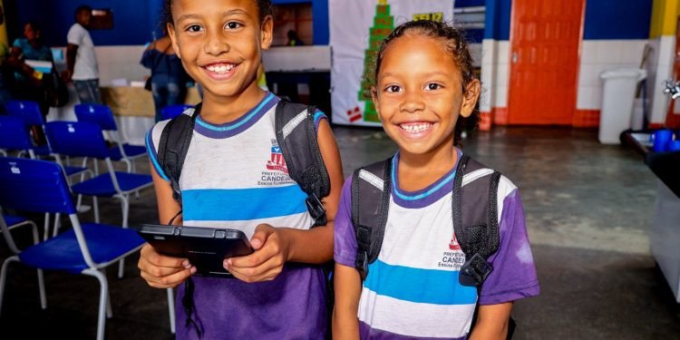 Prazo para matrículas de alunos novos nas Escolas Municipais de Candeias termina nesta sexta (19)