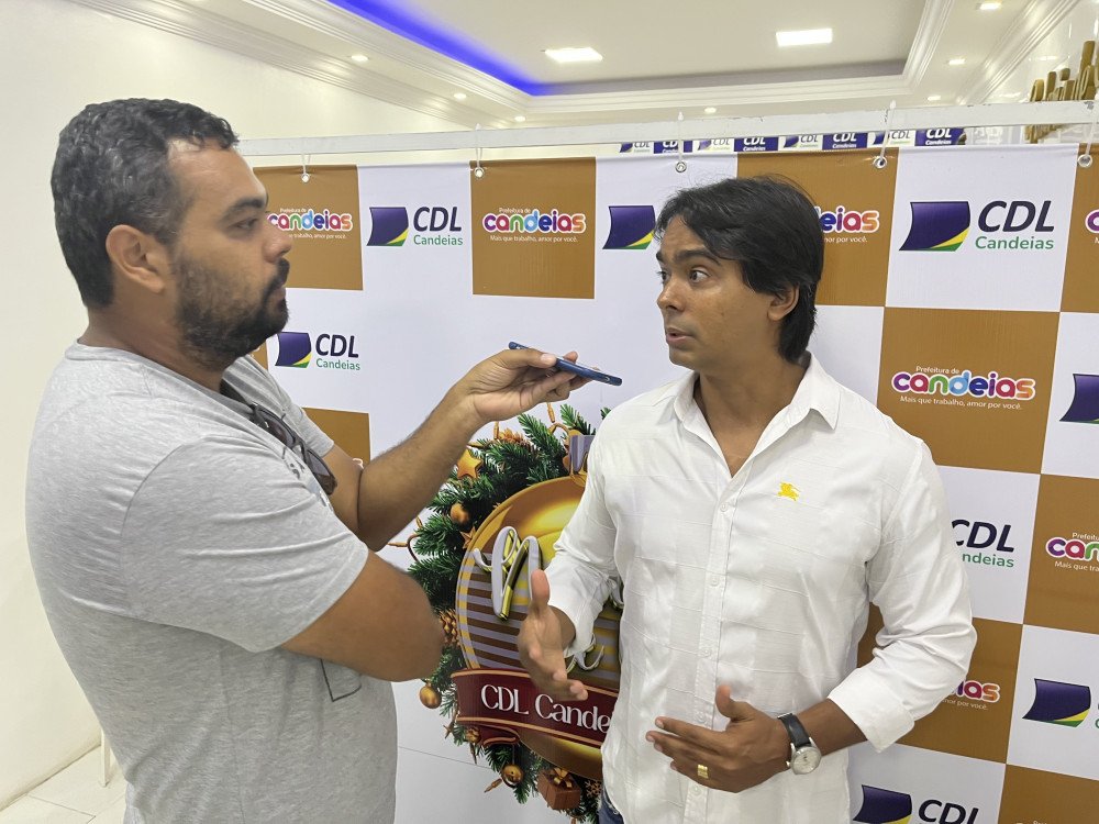 Prefeito Pitágoras comenta sobre o sucesso do Natal de Luz Candeias e diz que “aprovação de sua gestão é fruto de trabalho conjunto”