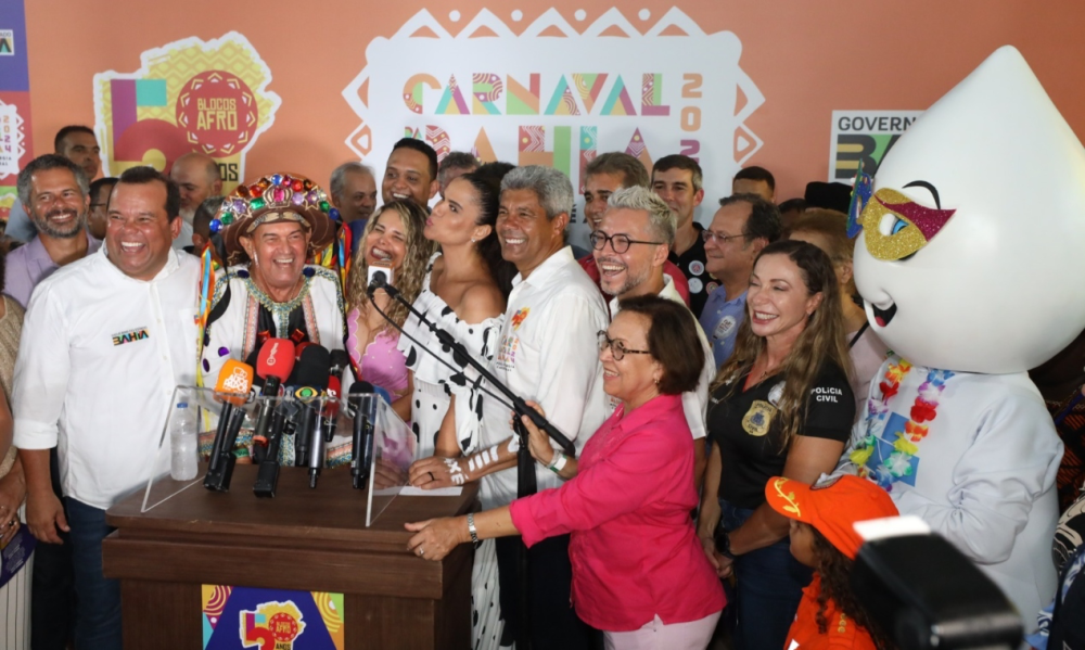 Jerônimo anuncia mais de 170 atrações e anuncia serviços para o Carnaval da Bahia 2024