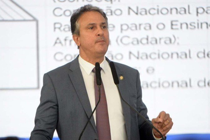 Camilo Santana garante resultado do Sisu na tarde desta quarta-feira